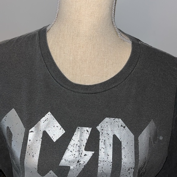 AC/DC Foil Womens Boyfriend Tee size Medium - Picture 7 of 9